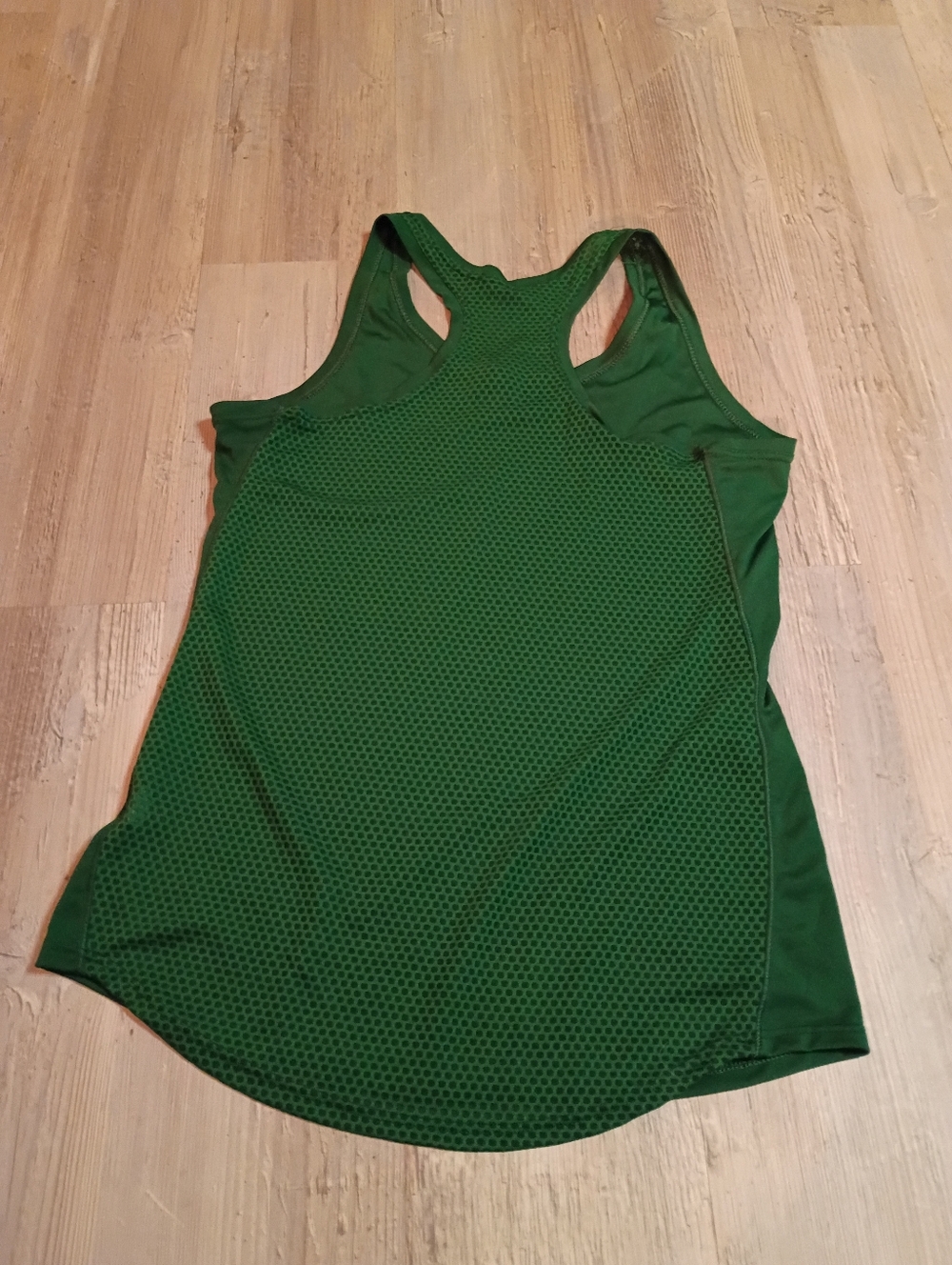 Workout Top - Picture 3 of 4
